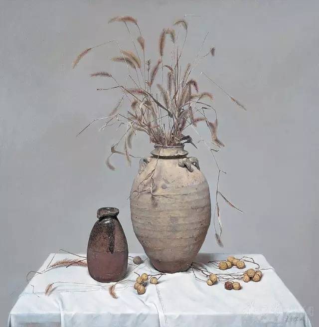 袁宗寶寫實(shí)油畫靜物作品《狗尾巴草瓶子》