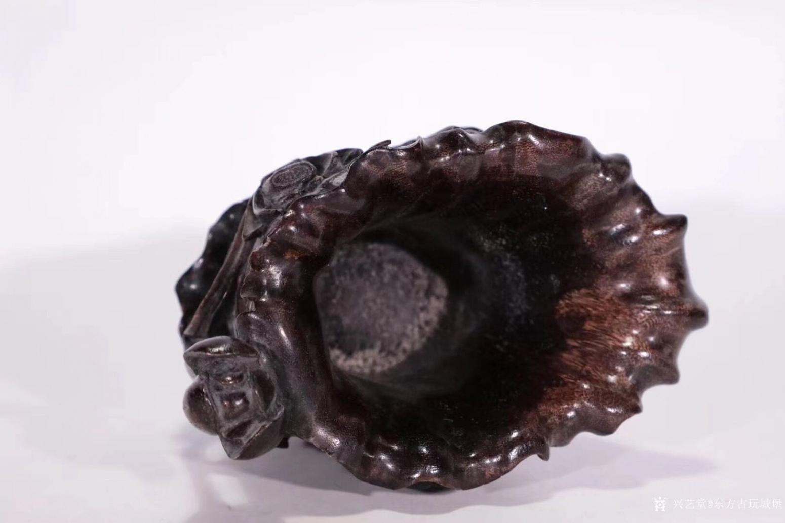 東方古玩城堡文玩雜項(xiàng)作品《老沉香“荷花”紋杯》【圖0】