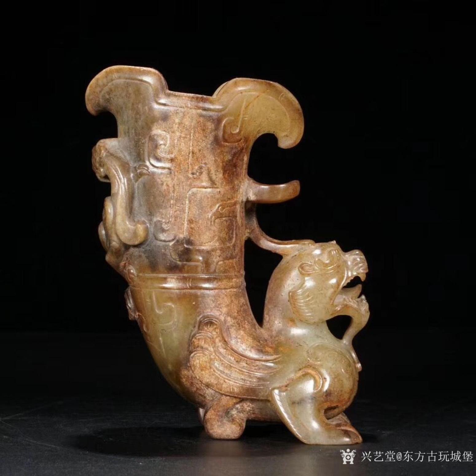 東方古玩城堡文玩雜項作品《老和田玉螭龍首杯擺件》