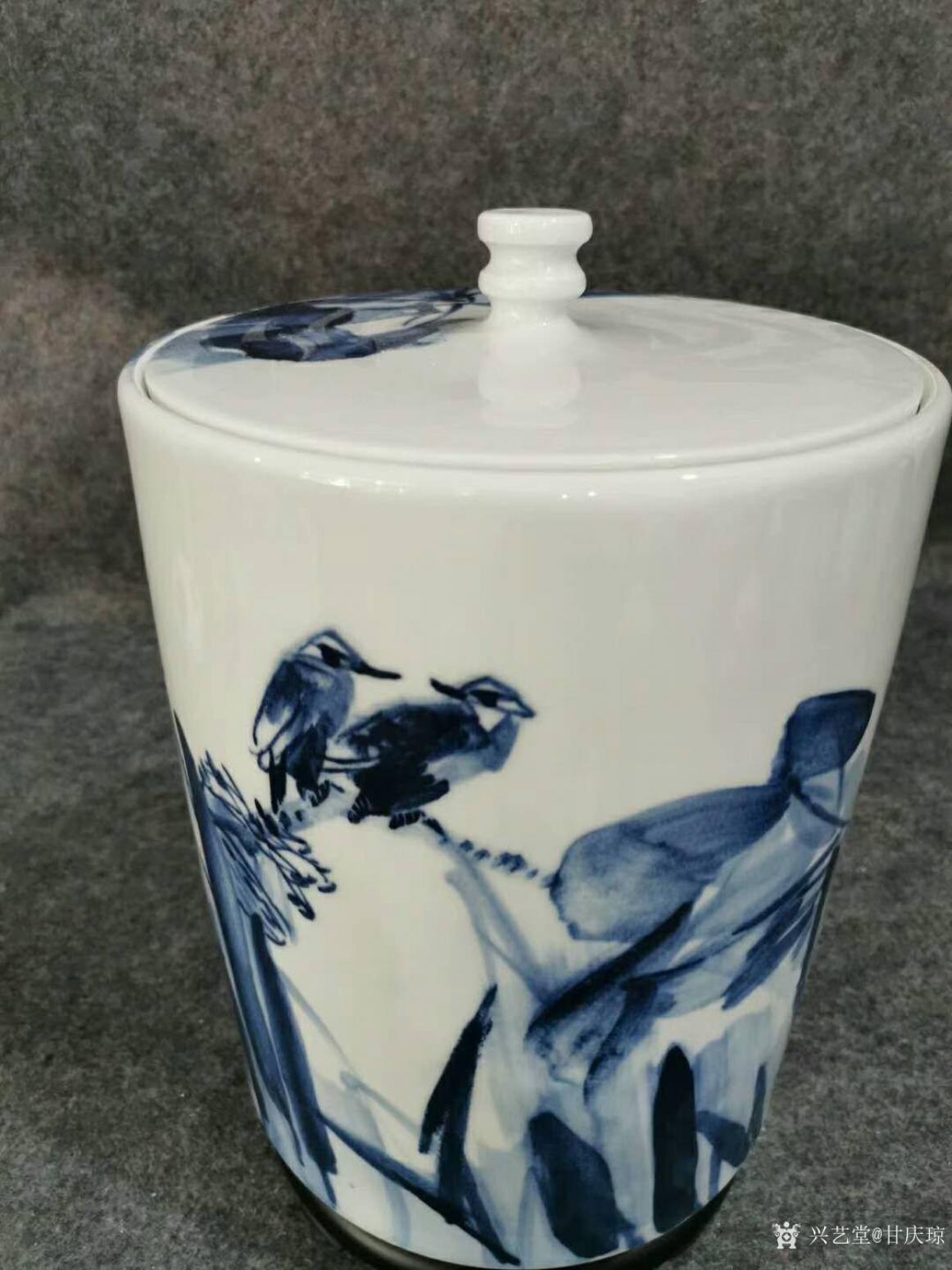 甘慶瓊文玩雜項(xiàng)作品《青花茶葉罐-荷花》【圖2】