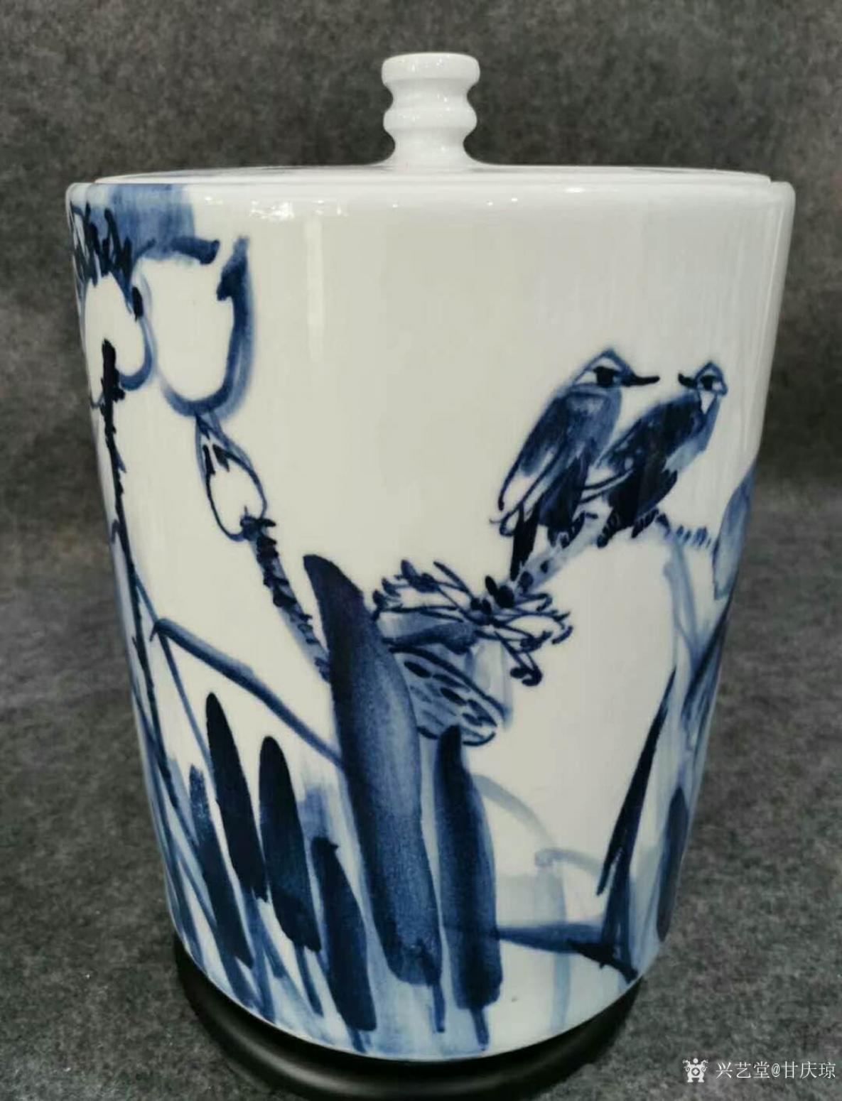 甘慶瓊文玩雜項(xiàng)作品《青花茶葉罐-荷花》【圖3】