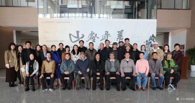 閻敏收藏-南風(fēng)國(guó)畫(huà)院寫(xiě)生展覽
在寶安1990 文化館二樓展廳開(kāi)幕
指導(dǎo)單位
深圳市寶【圖3】